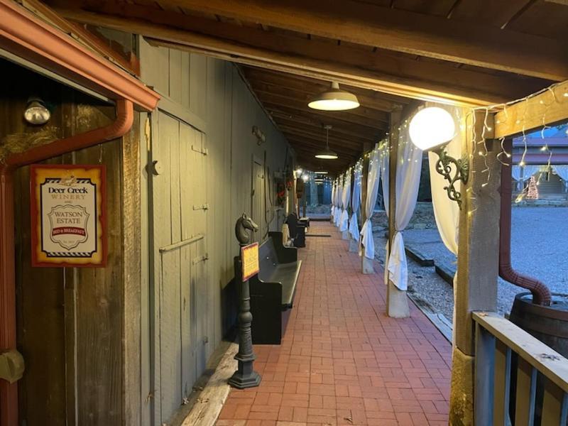 Watson Estate Bnb & Deer Creek Winery Uniontown Luaran gambar